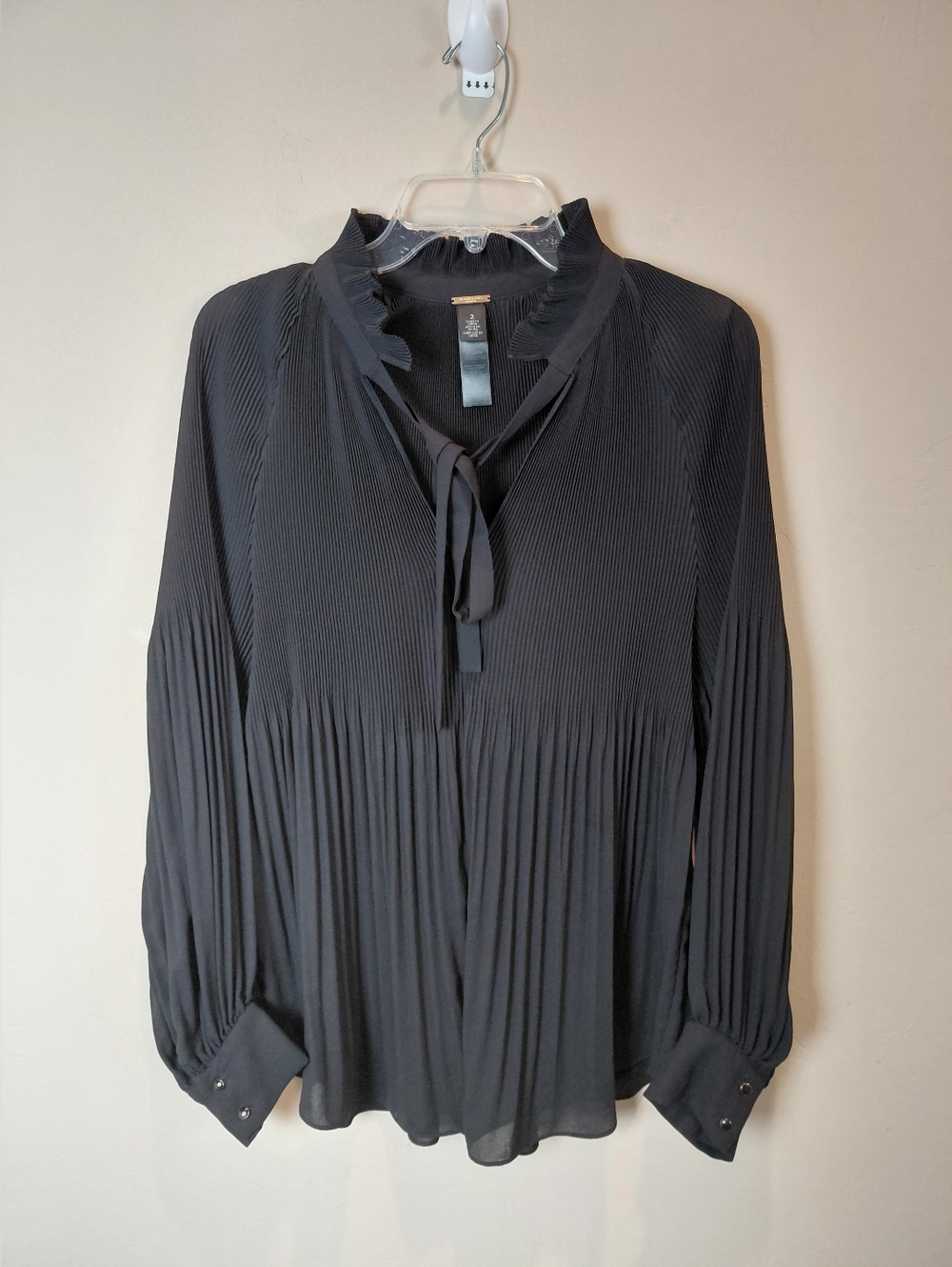 Chico’s | Black Label  Pleated Peasant Blouse  Size 2 Large EUC